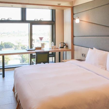 Kloud Hotel Taichung Esterno foto