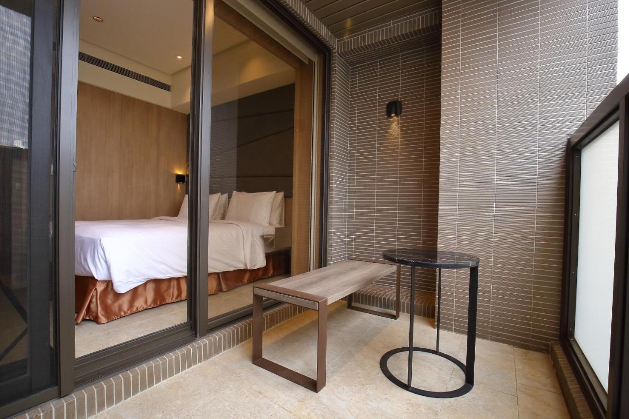 Kloud Hotel Taichung Esterno foto