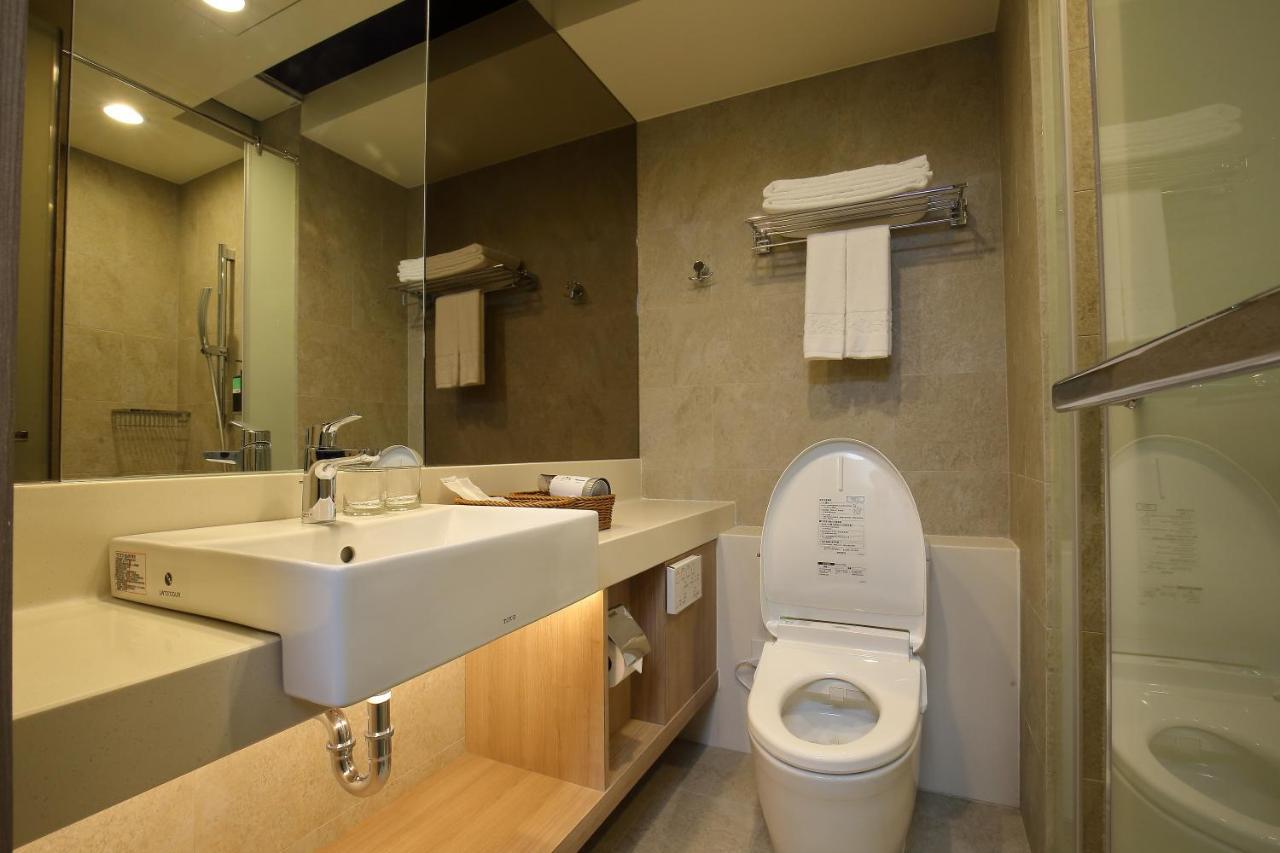 Kloud Hotel Taichung Esterno foto