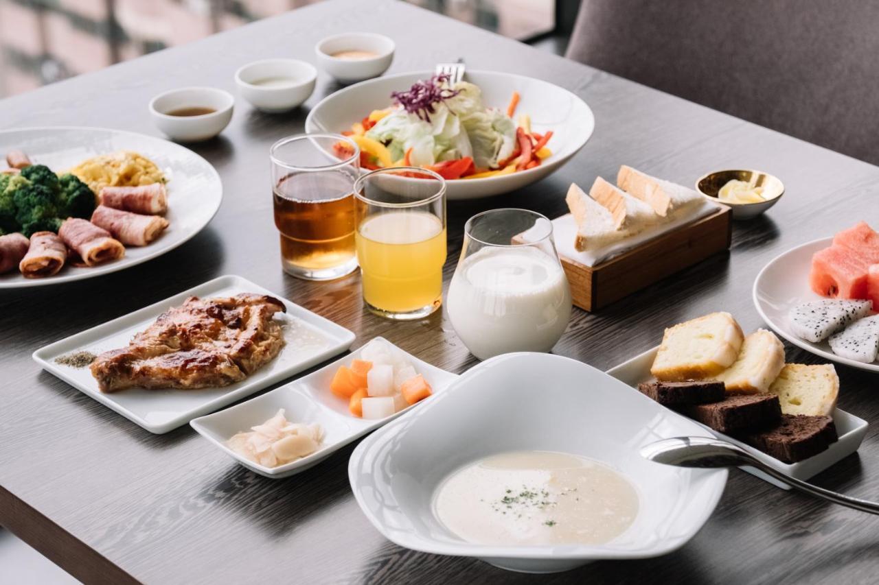 Kloud Hotel Taichung Esterno foto