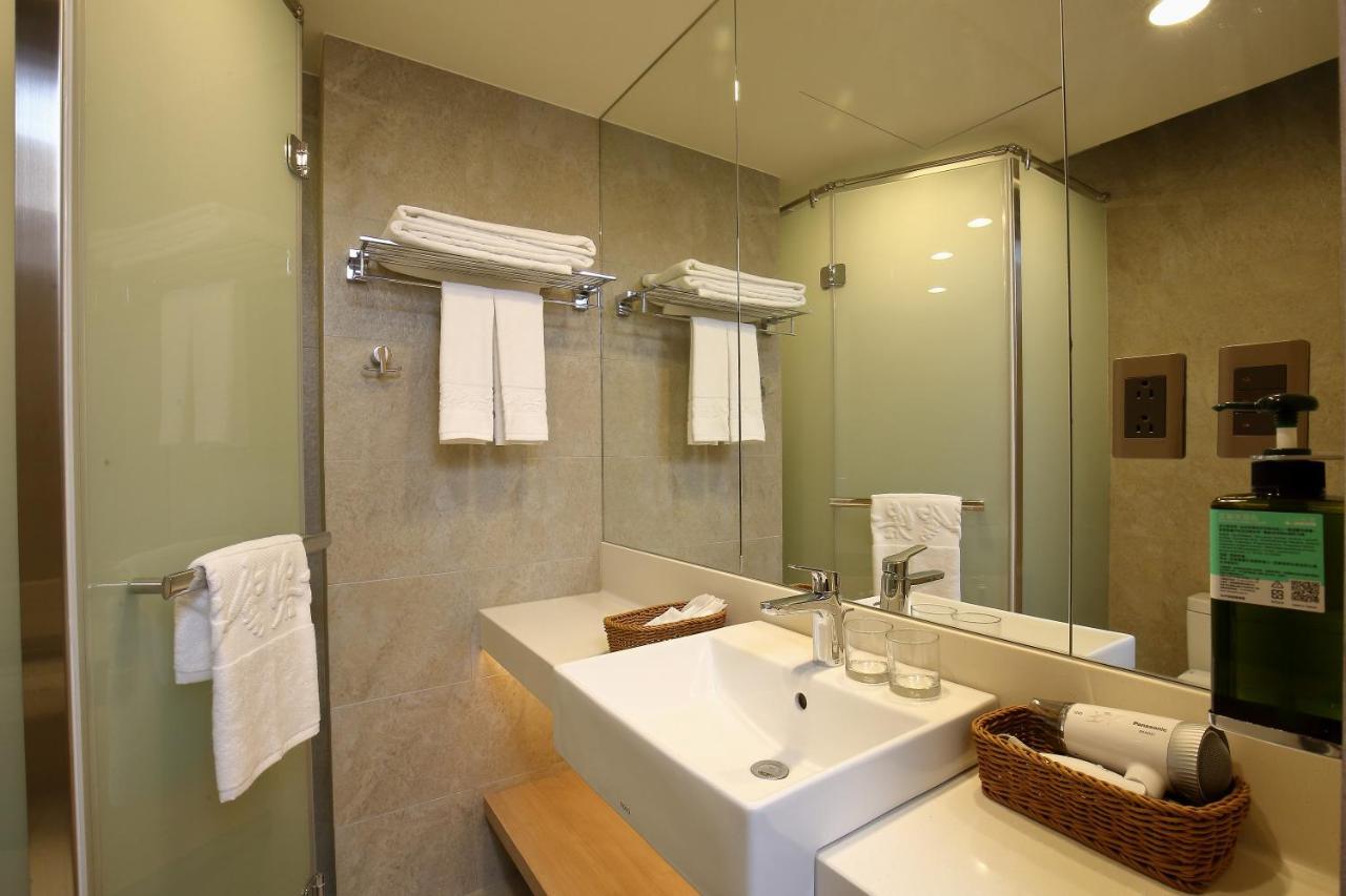 Kloud Hotel Taichung Esterno foto
