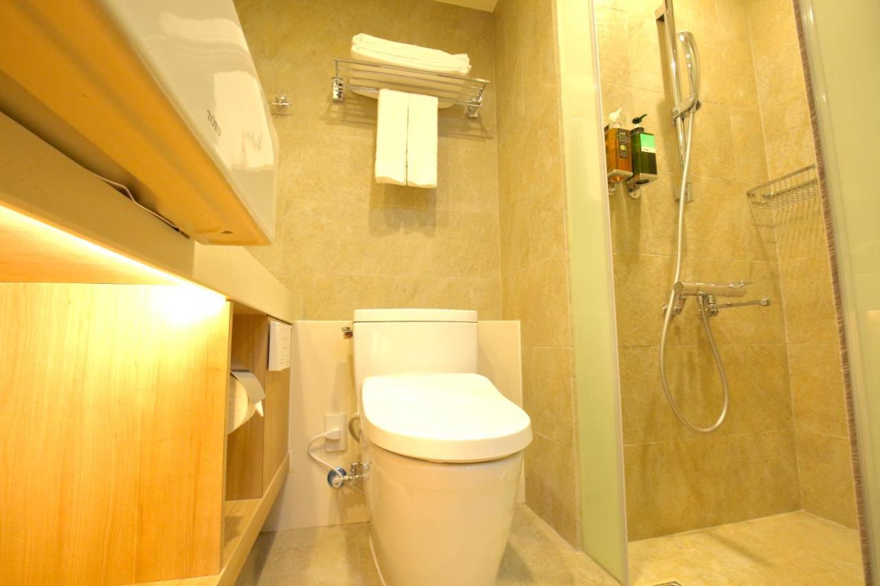 Kloud Hotel Taichung Esterno foto