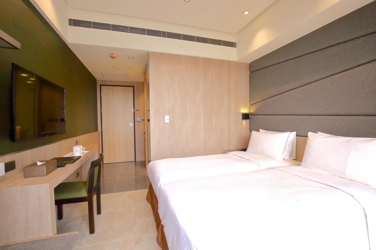 Kloud Hotel Taichung Esterno foto